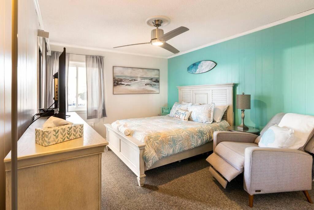 Апартаменты Great Beach Getaway! Миртл-Бич Экстерьер фото